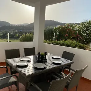 Luxury&secluded Set In Valle Appartement