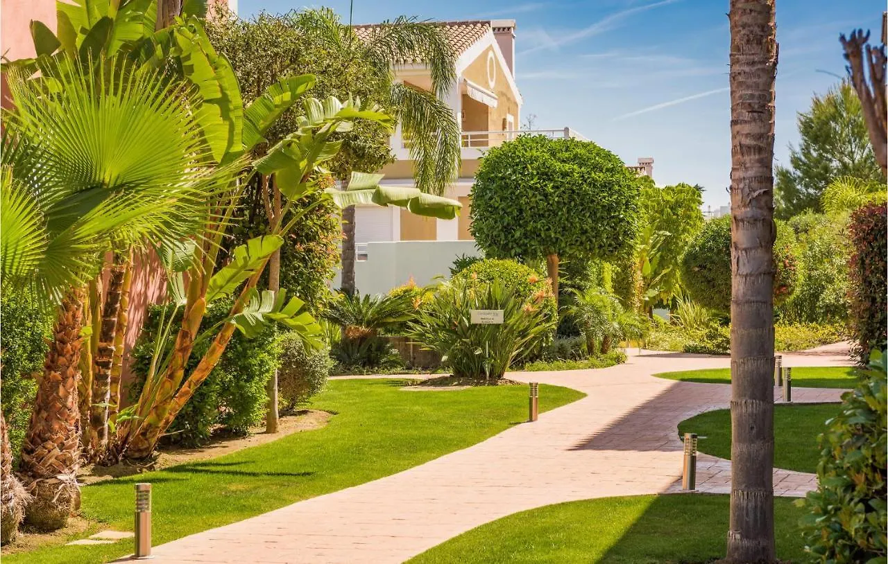 Nice Apartment In Estepona With Kitchen
